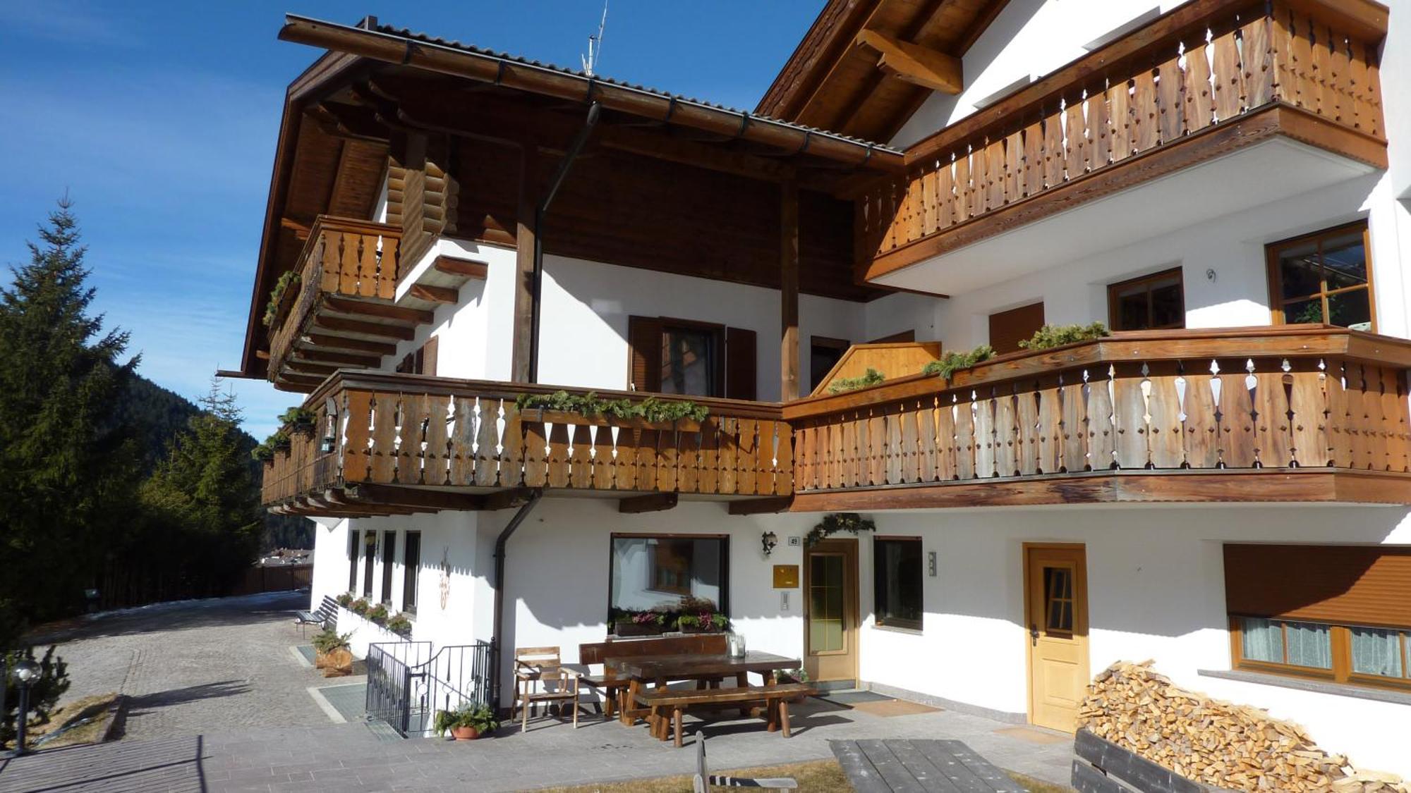Hotel Garni Morene Selva di Val Gardena Esterno foto