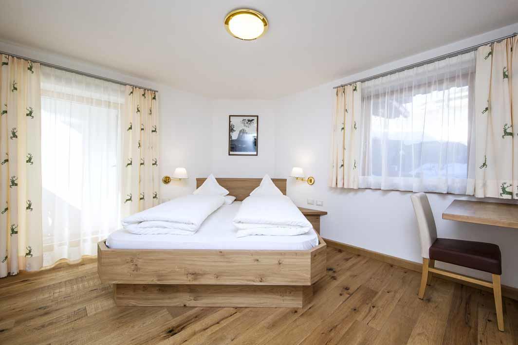 Hotel Garni Morene Selva di Val Gardena Esterno foto